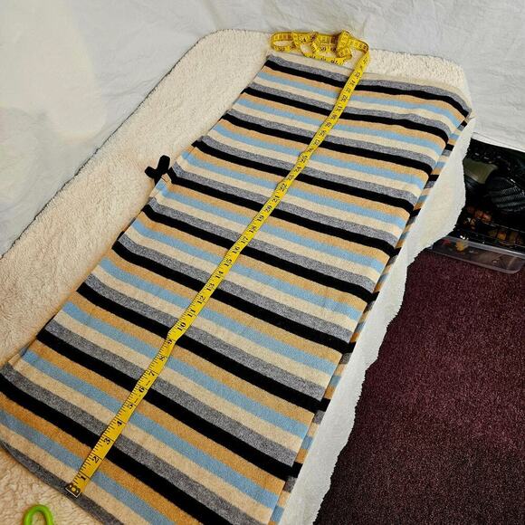 Subtle Luxury Cashmere 100% Harlow Multi Wear Wrap soft poncho Scarf. Warm. Cozy - Picture 7 of 7